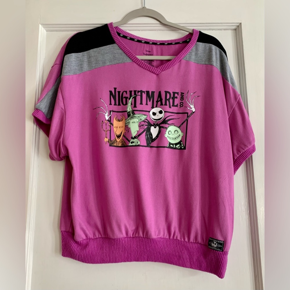 Women's Size Lg Loungewear Pajama Top Disneys Nightmare Before Christmas